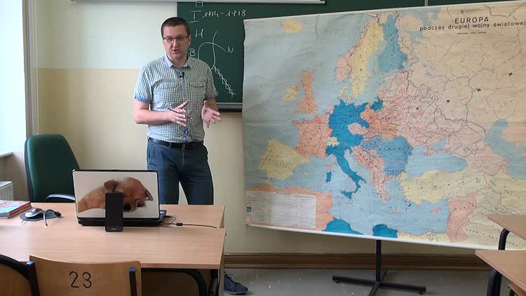 hitler_2020-05-08.mp4