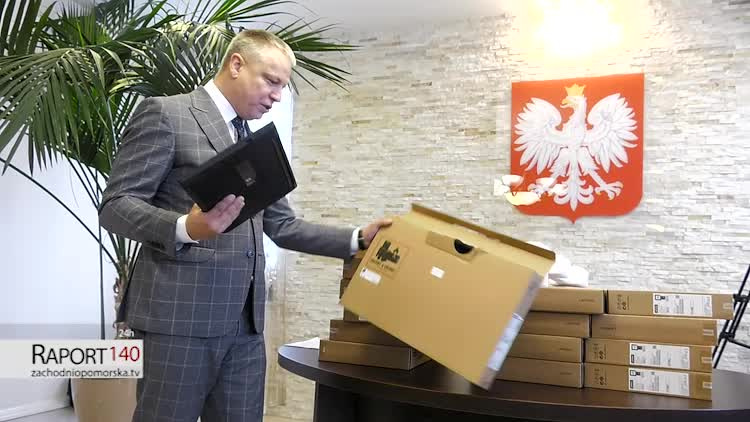 laptopy-inter.mp4